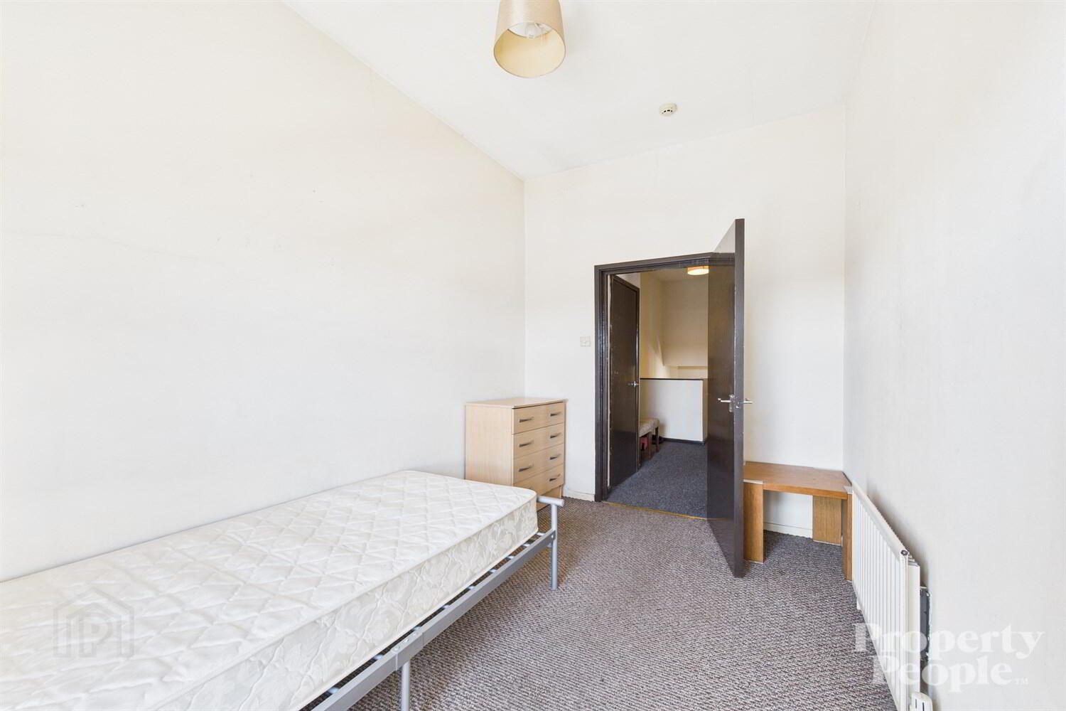 Flat 3, 142 Antrim Road 8 of 18