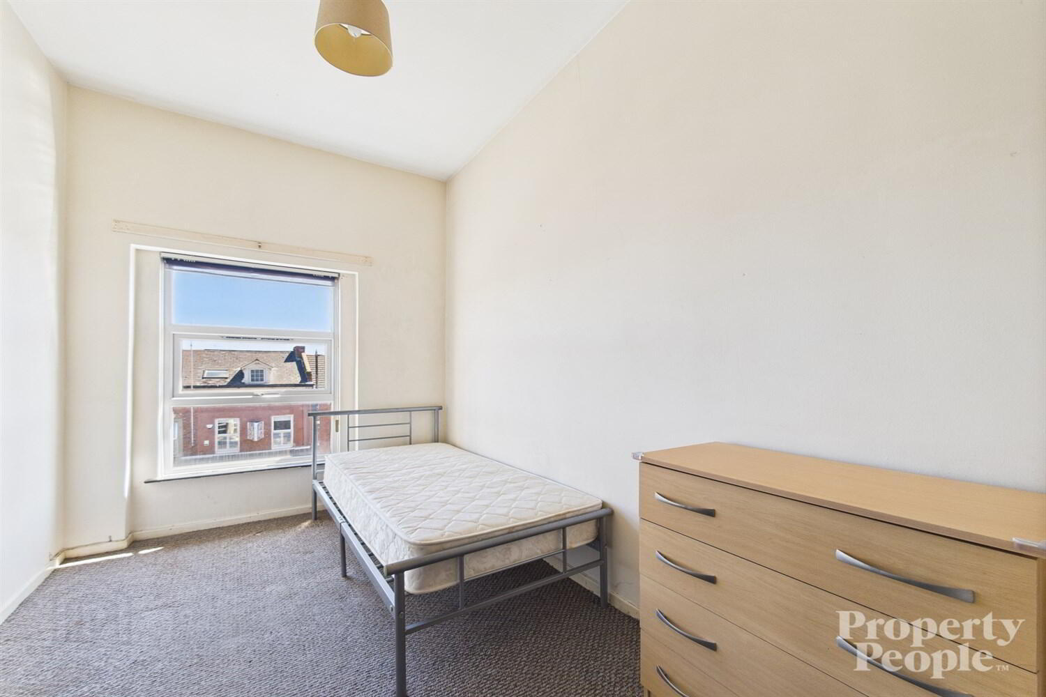 Flat 3, 142 Antrim Road 7 of 18