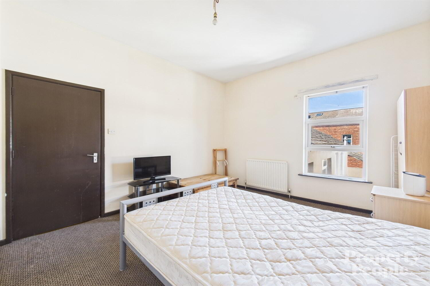 Flat 3, 142 Antrim Road 11 of 18