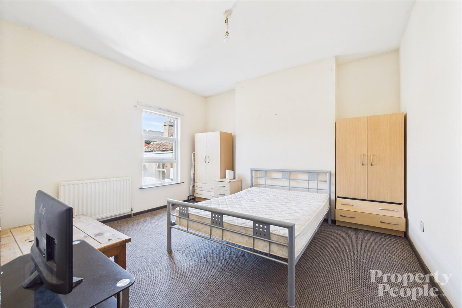 Flat 3, 142 Antrim Road 10 of 18
