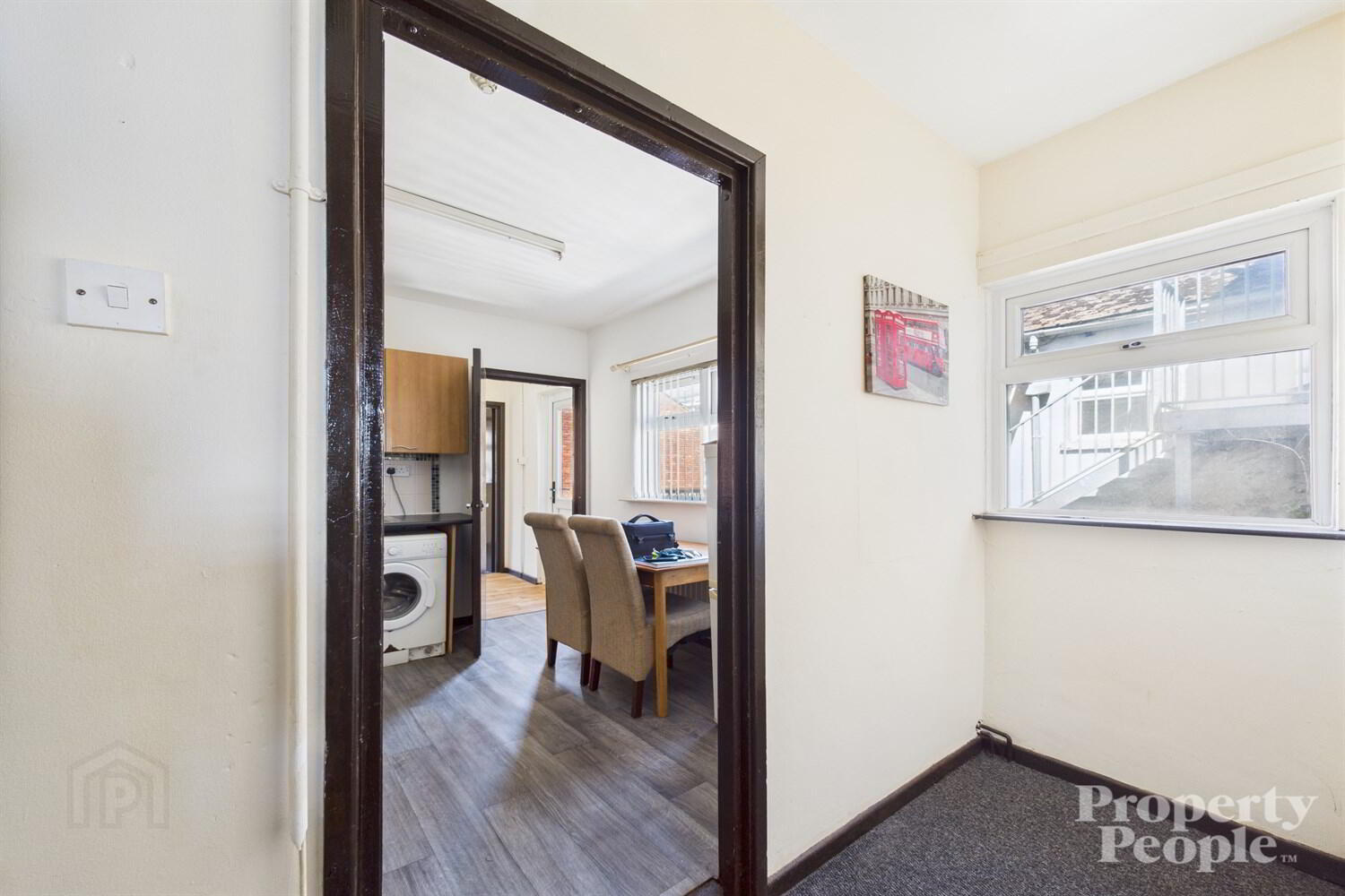 Flat 3, 142 Antrim Road 17 of 18