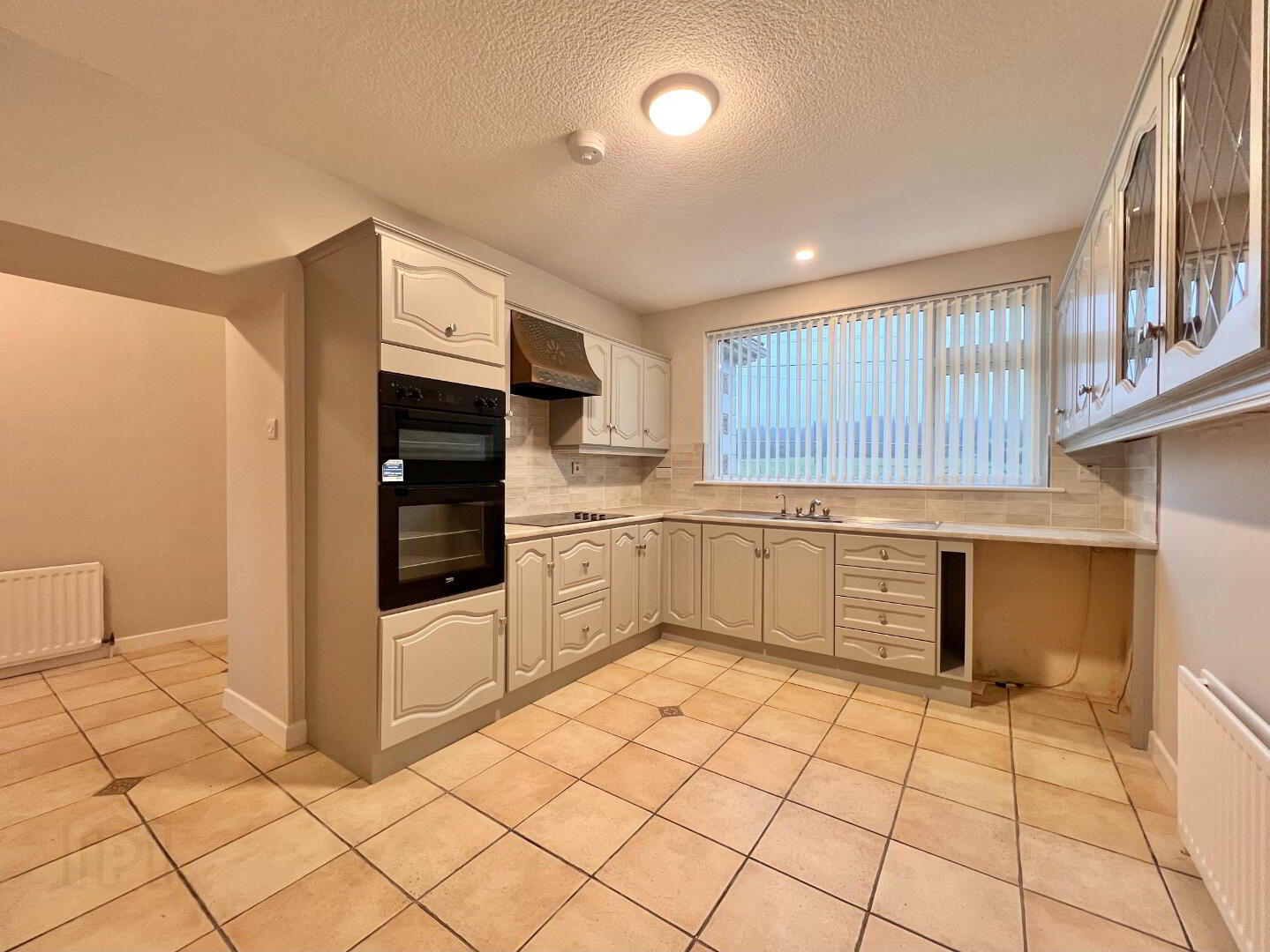 75 Largy Road 4 of 12