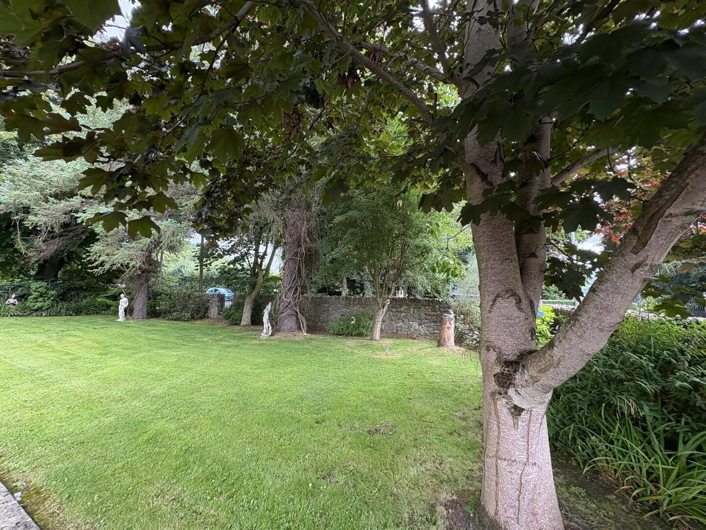1b Primrose Park 66 of 68