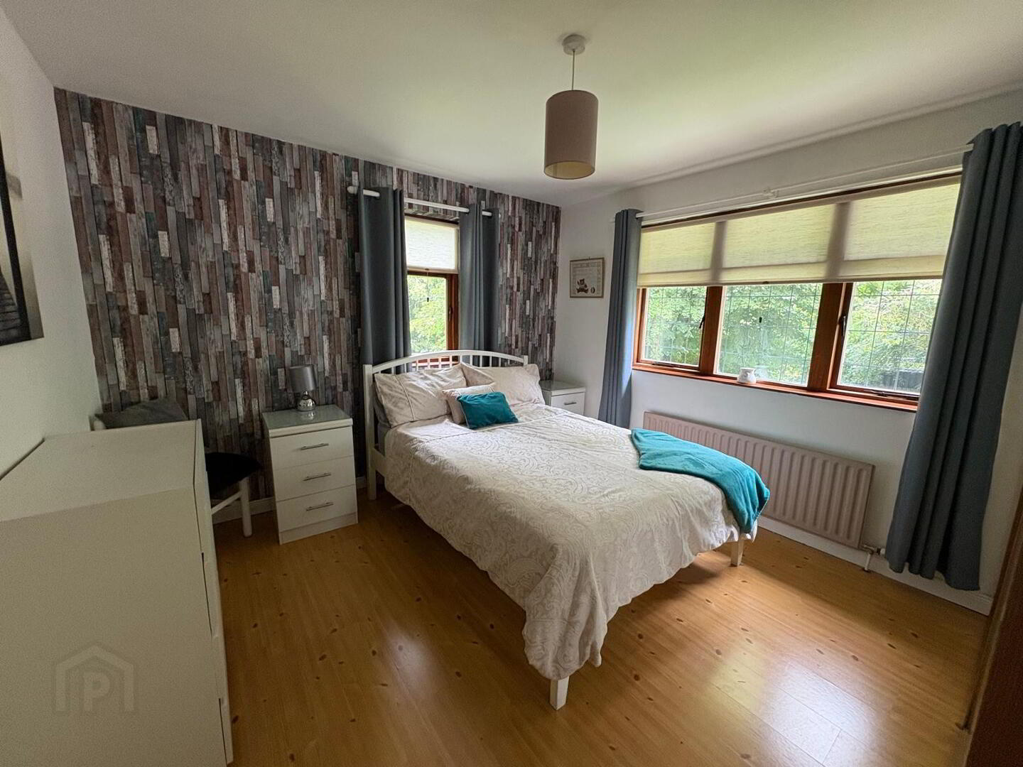 1b Primrose Park 43 of 68