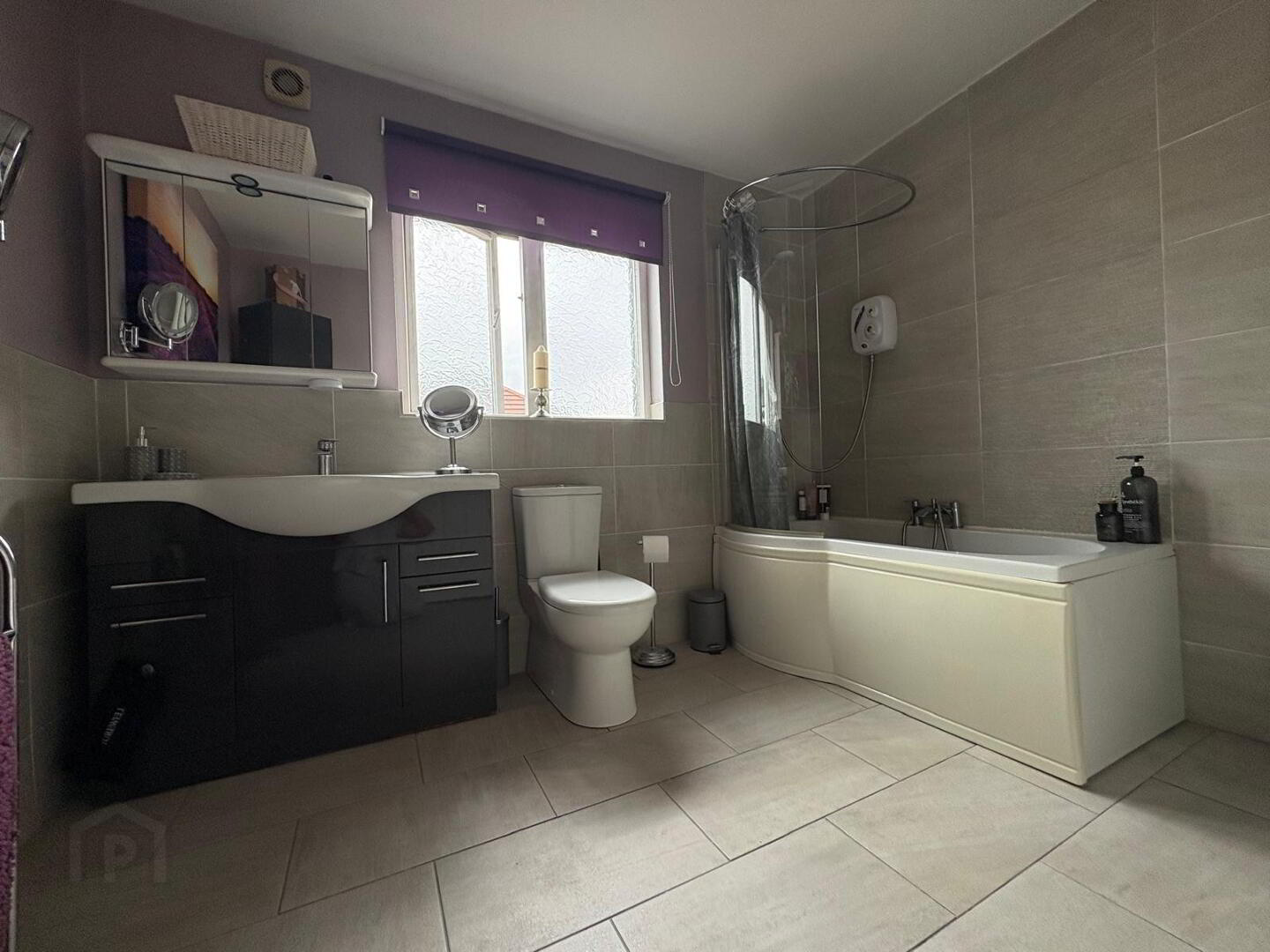 1b Primrose Park 39 of 68