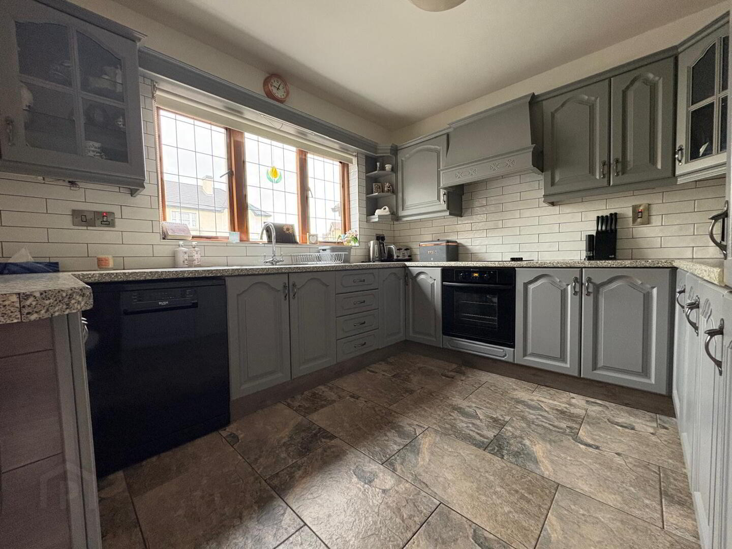 1b Primrose Park 21 of 68