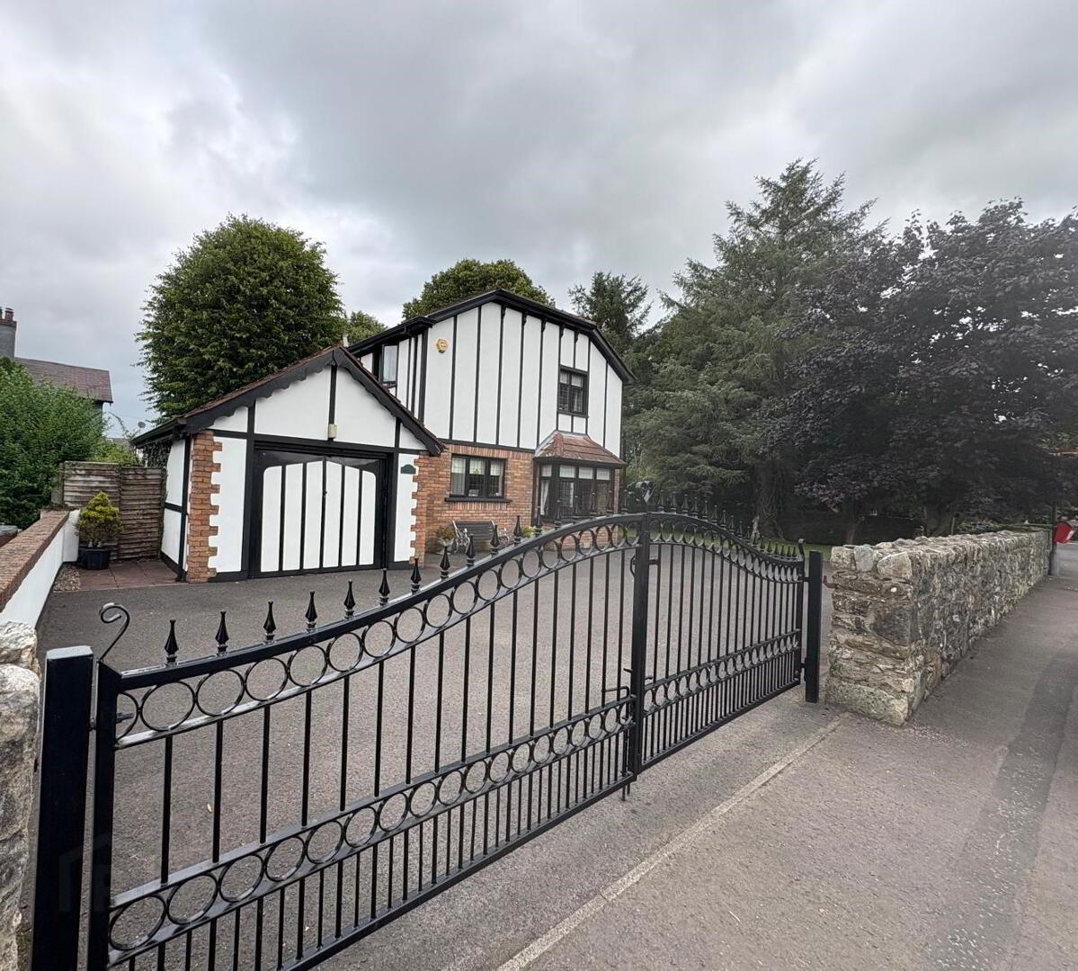 1b Primrose Park 67 of 68