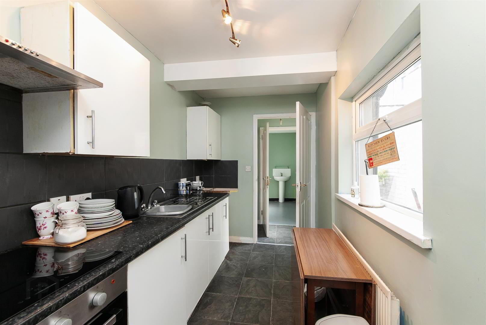 133 Dunluce Avenue 5 of 12