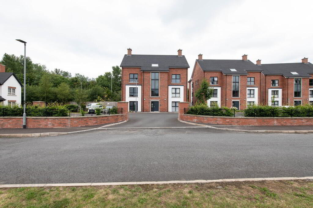 64 Loughshore Manor 22 of 22