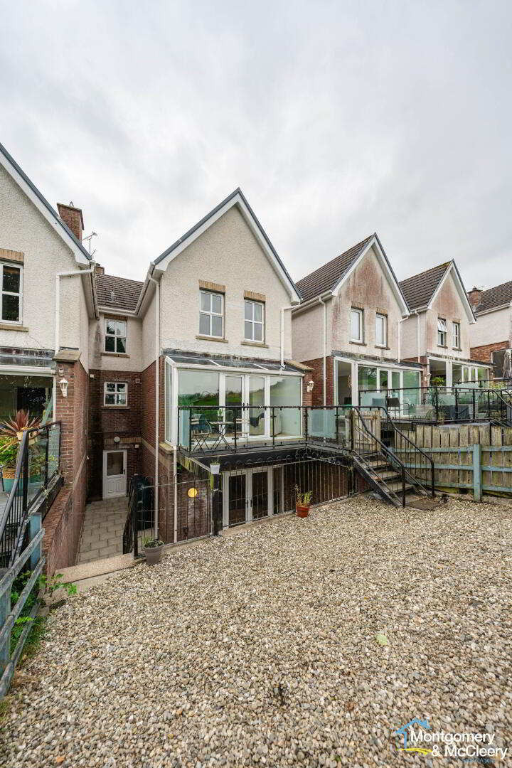 Waterfoot Park 19 of 20
