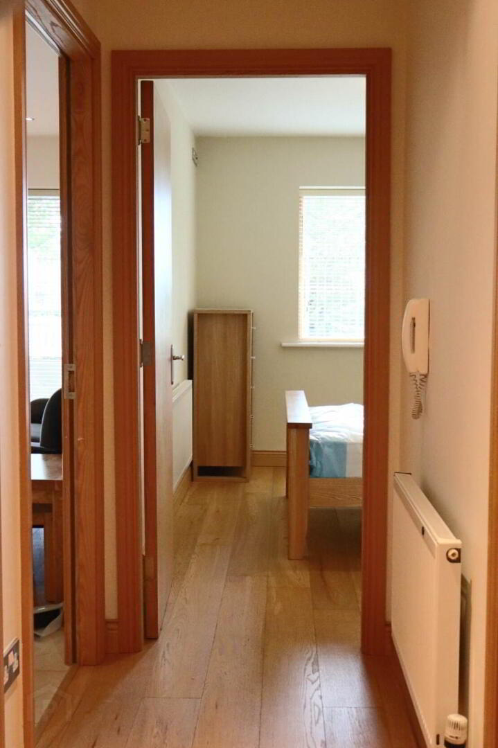 property description image