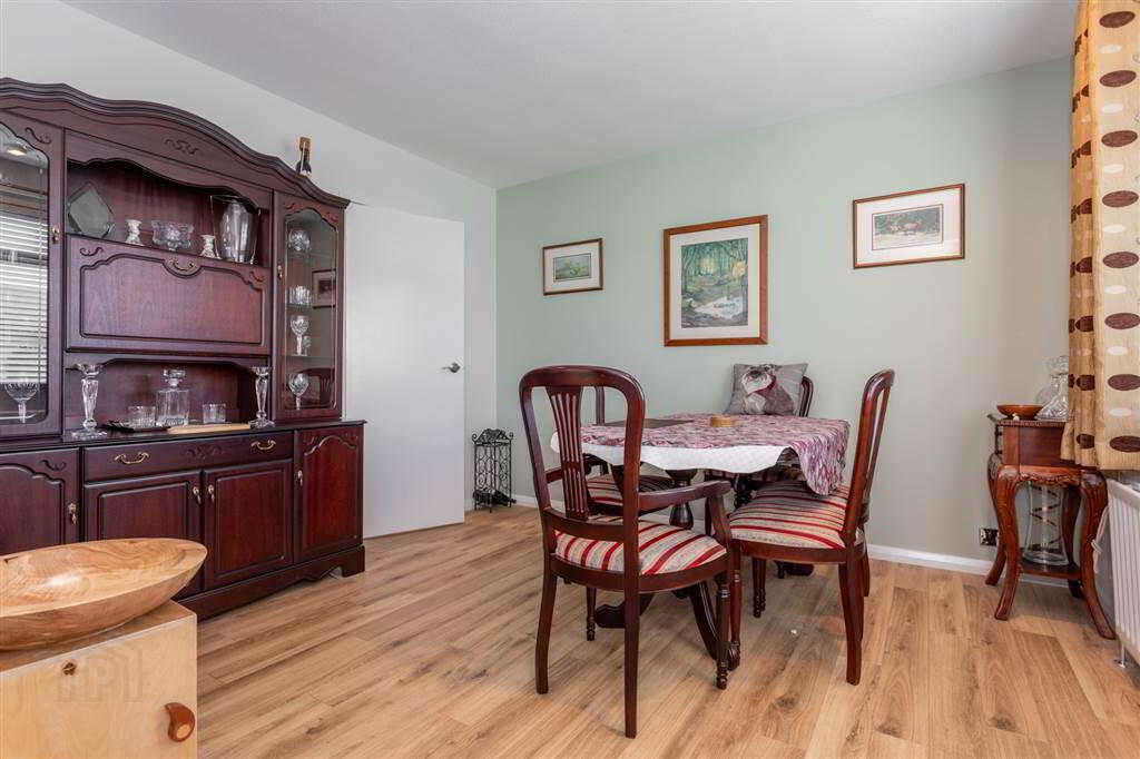 37 Collinwood 11 of 44