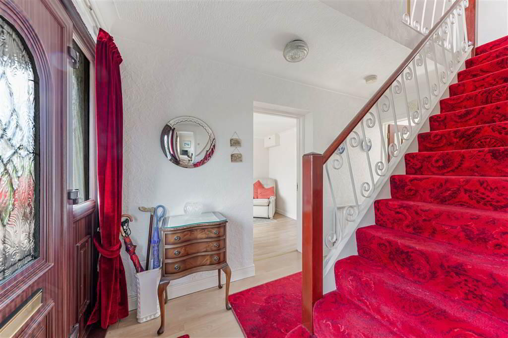 124 Cloona Park 4 of 34