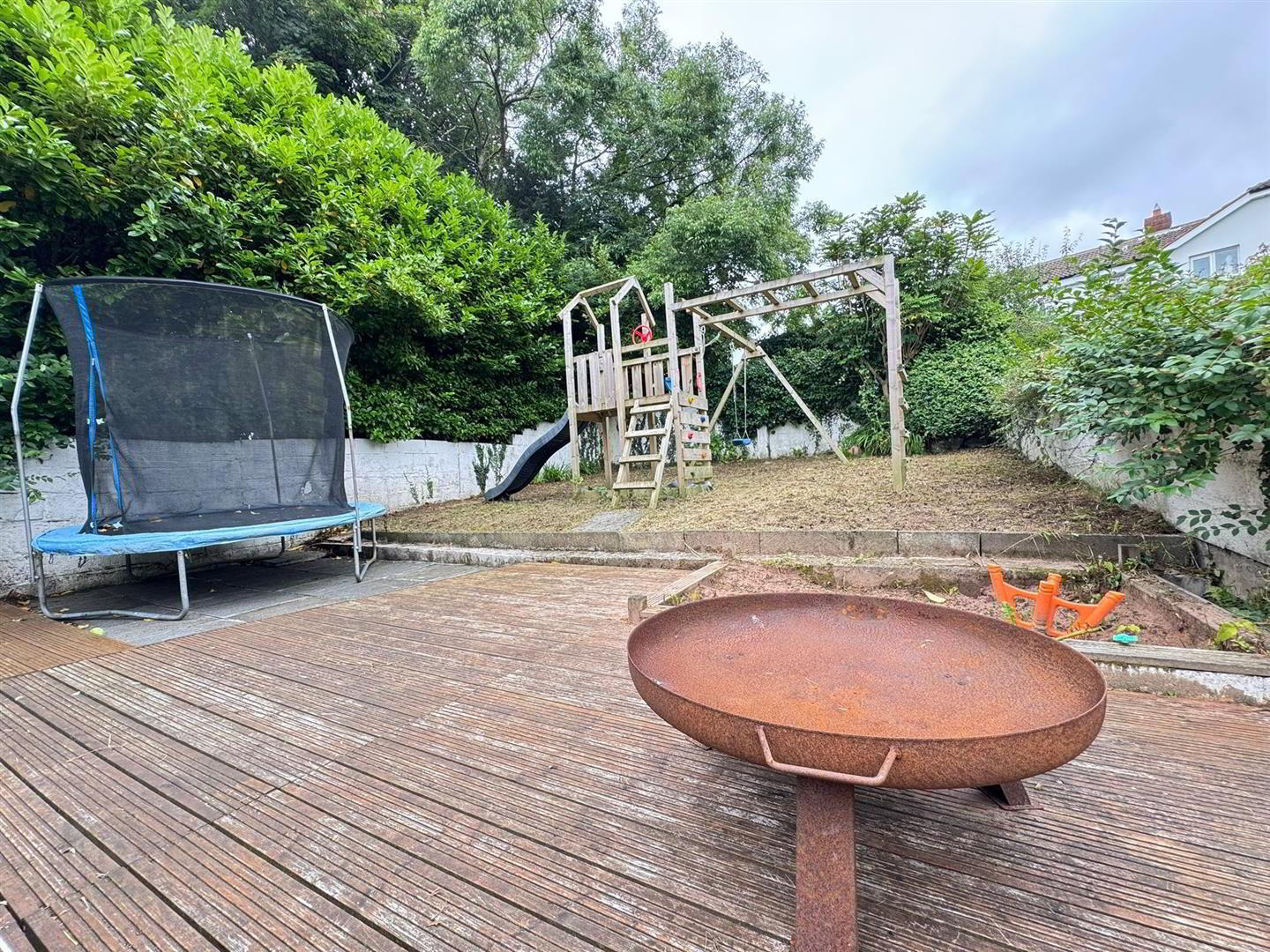 200 Whitewell Road 14 of 16