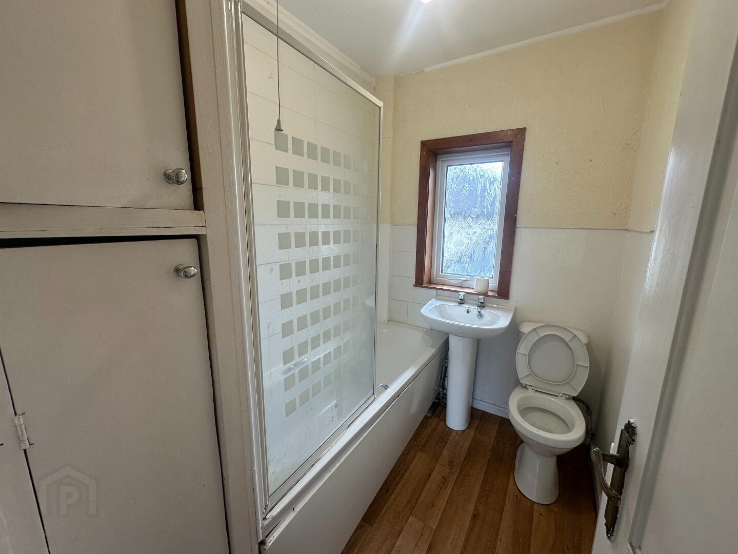 266 Beersbridge Road 7 of 12