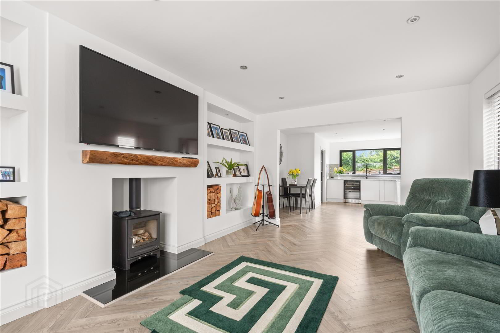 6 Moylena Park 16 of 39