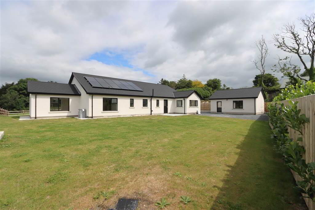 9 Killyleagh Road 6 of 27