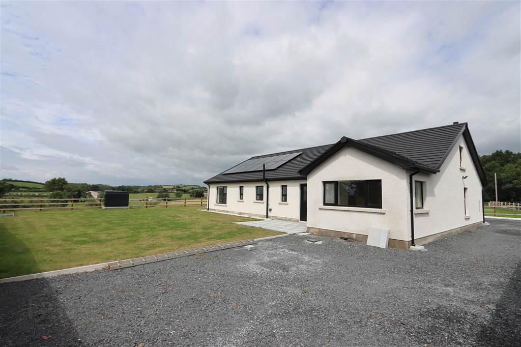 9 Killyleagh Road 4 of 27