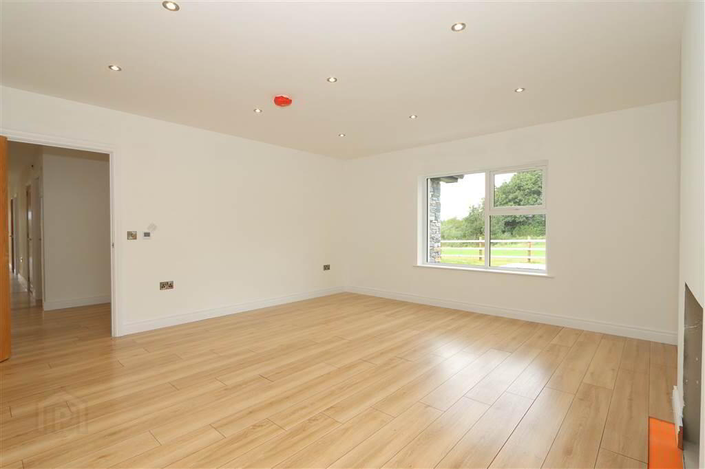 9 Killyleagh Road 11 of 27