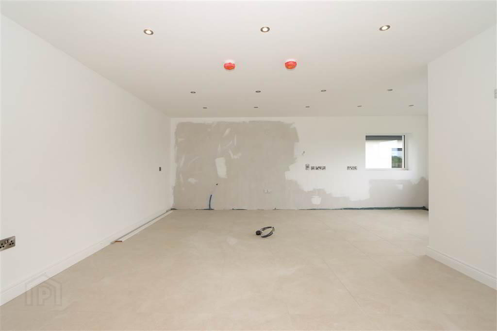 9 Killyleagh Road 13 of 27