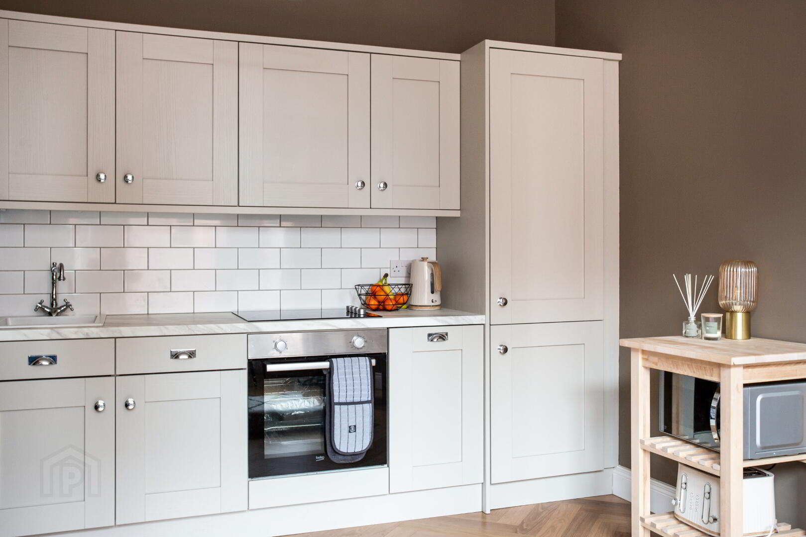 Apt 4, 3 Eglantine Place 9 of 16