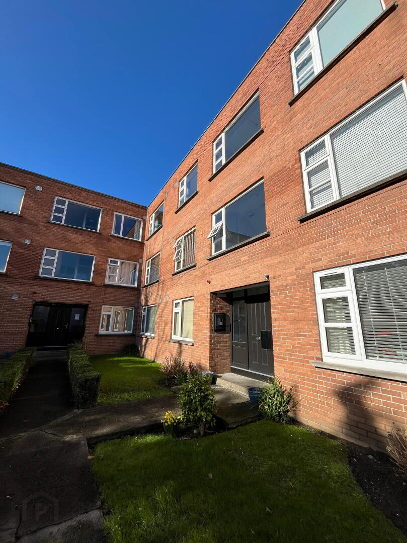 Glenwaverly Court 1 of 10