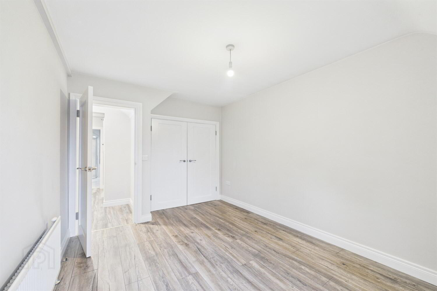 Apt 6, 12 Deramore Park 10 of 10