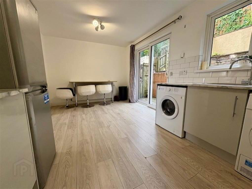 3 Lisnasharragh Terrace 6 of 14