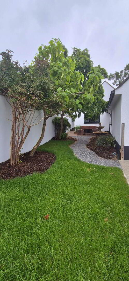 28 Steelstown Road 43 of 47