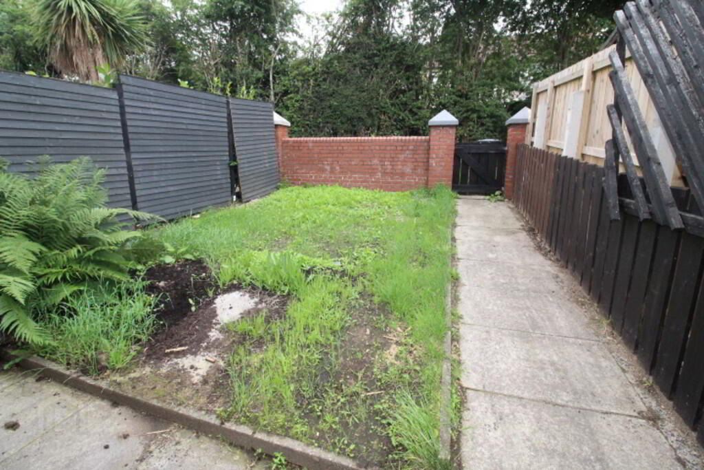 18 Sally Gardens 12 of 12