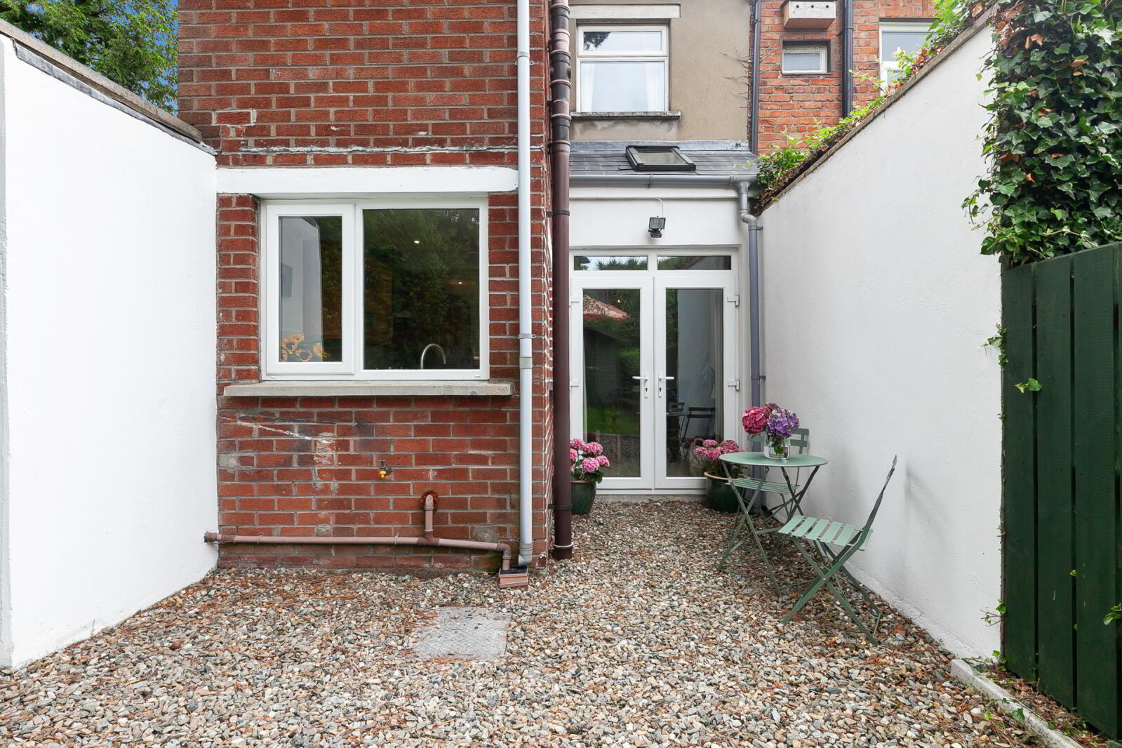 1 Gilnahirk Road 17 of 17