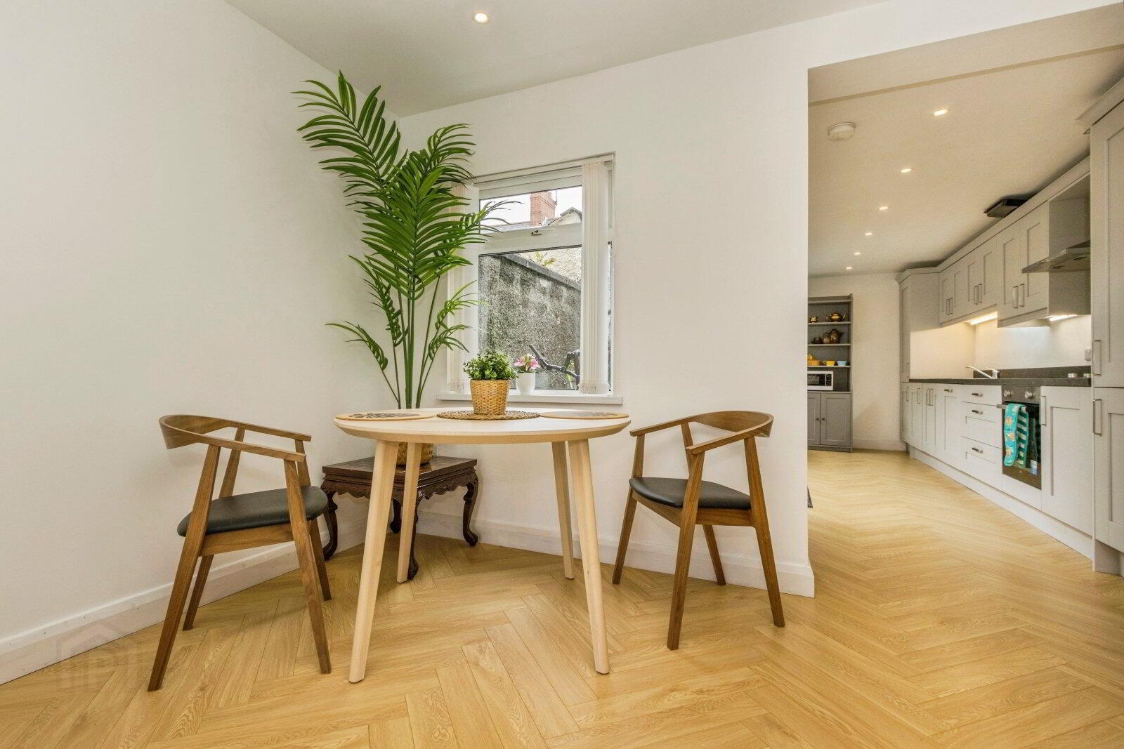 54 Lismain Street 7 of 20
