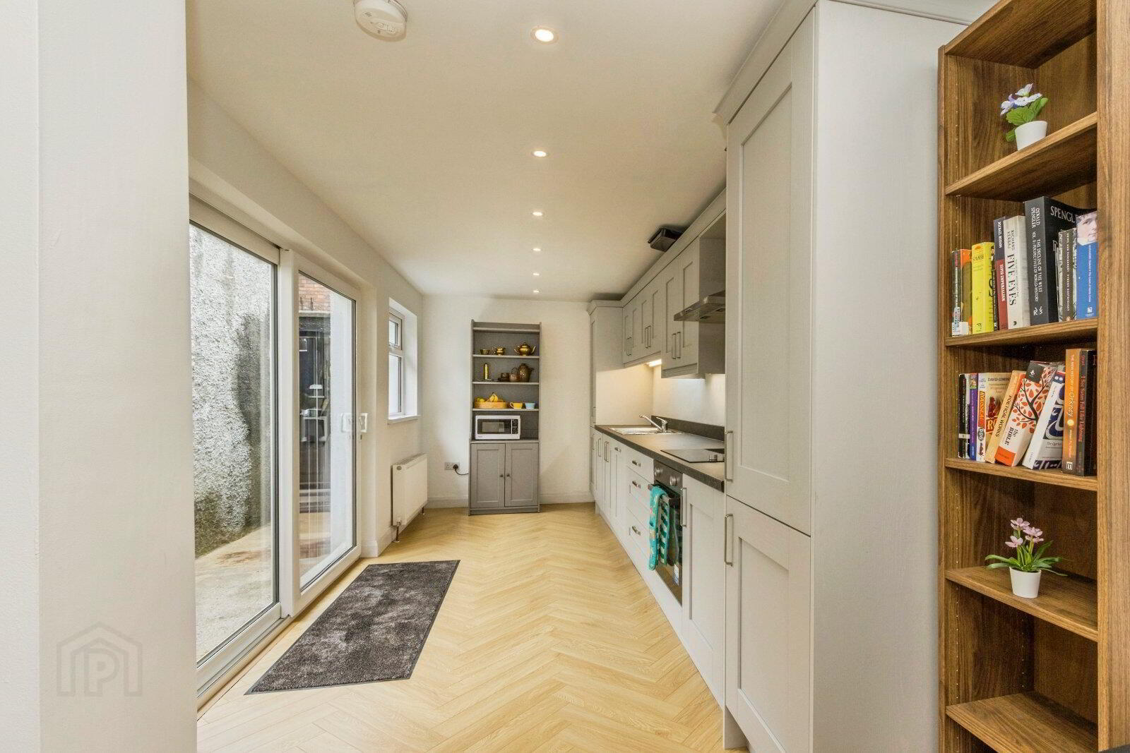 54 Lismain Street 8 of 20