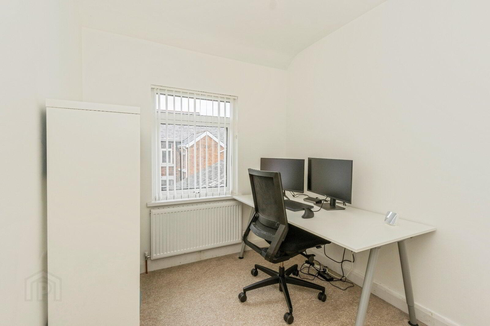 54 Lismain Street 16 of 20