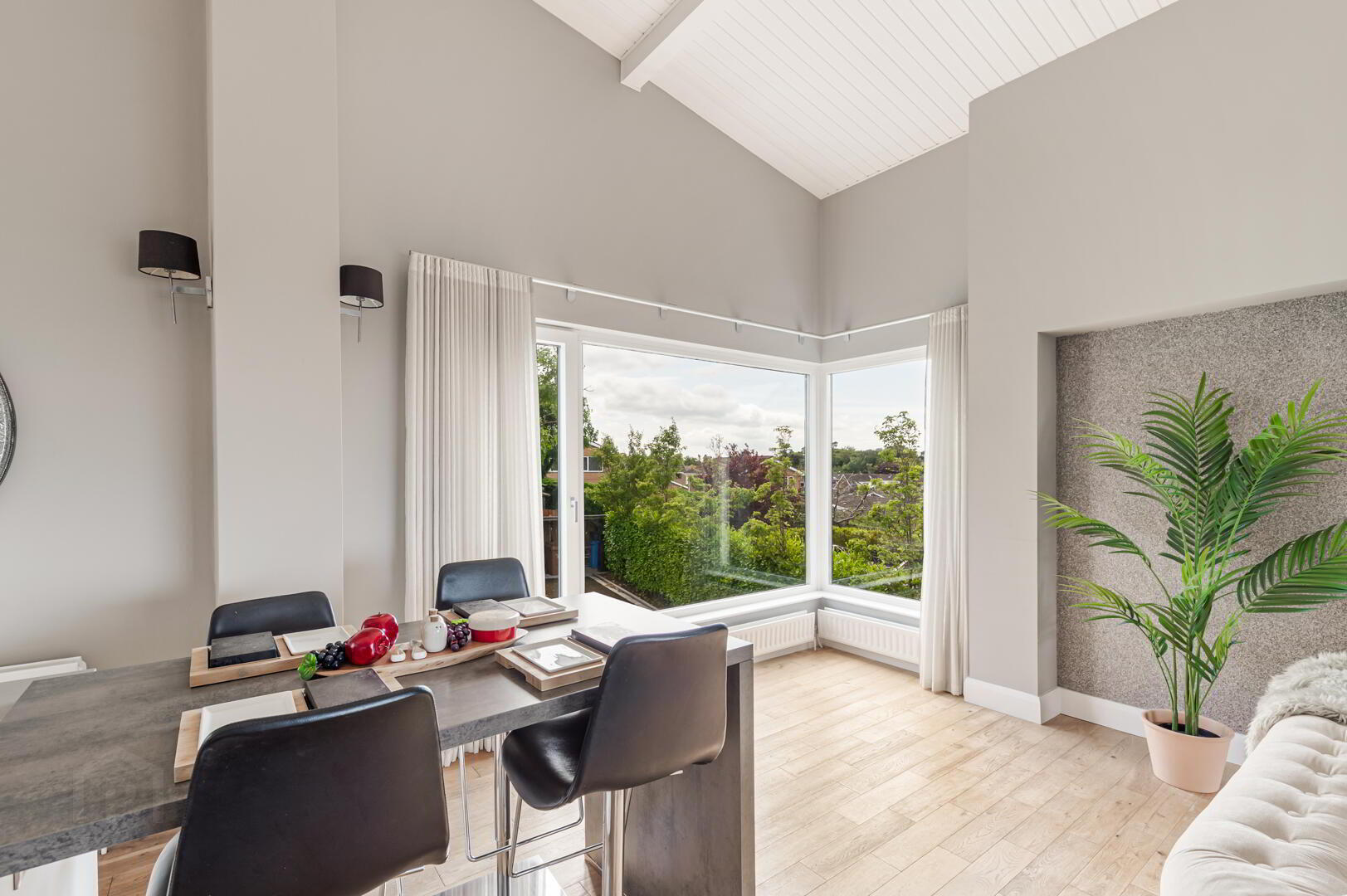 2 Kintyre Avenue 33 of 93