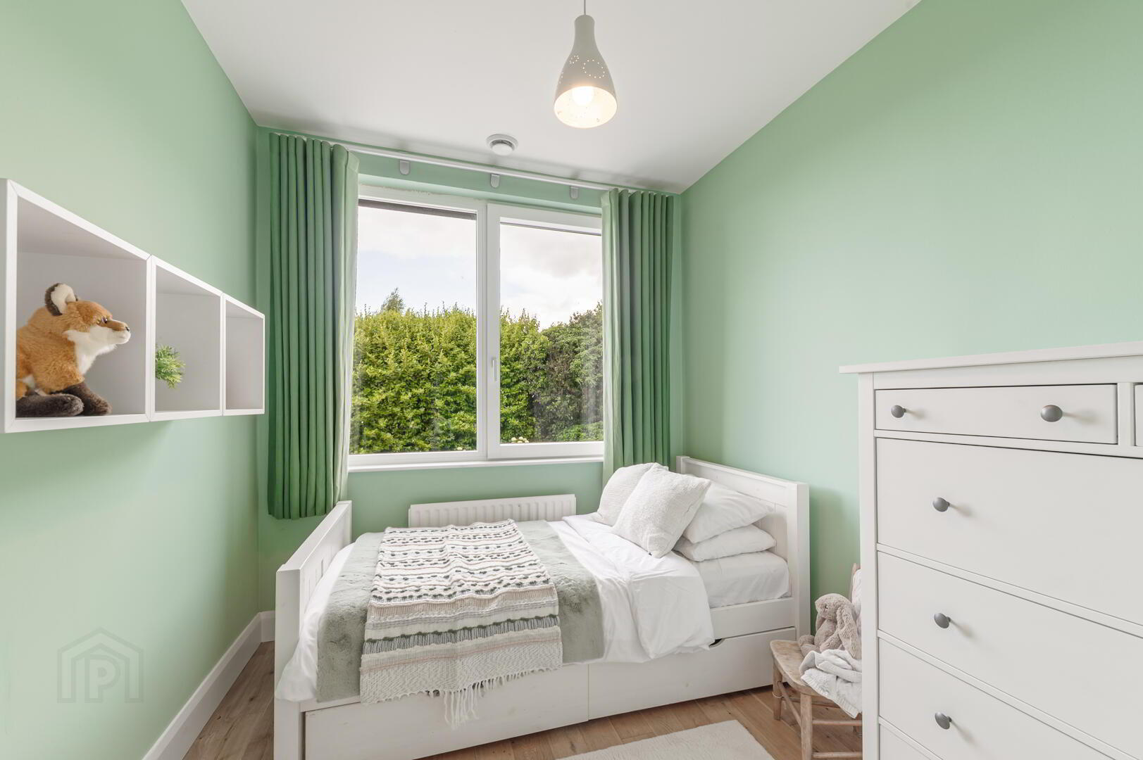 2 Kintyre Avenue 60 of 93