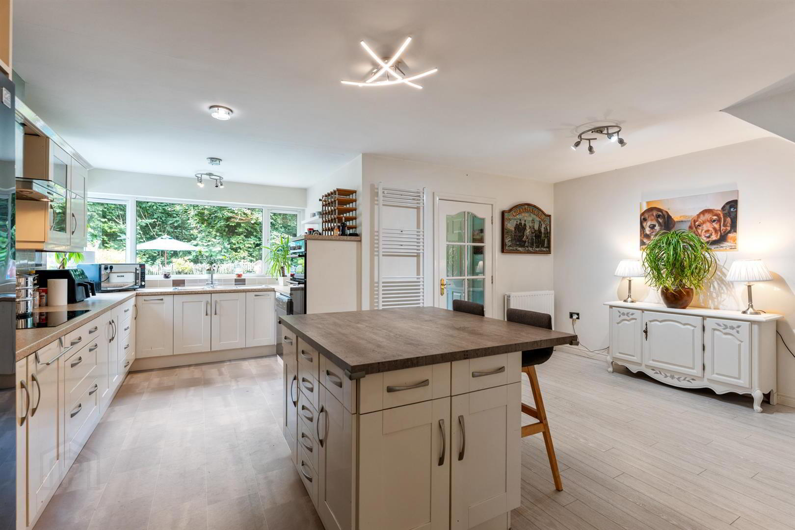 10 Demesne Drive 16 of 33
