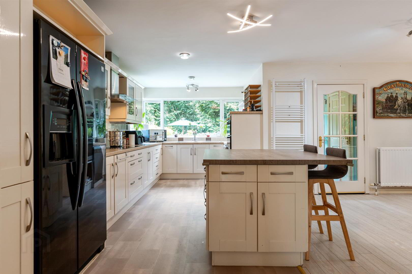 10 Demesne Drive 15 of 33