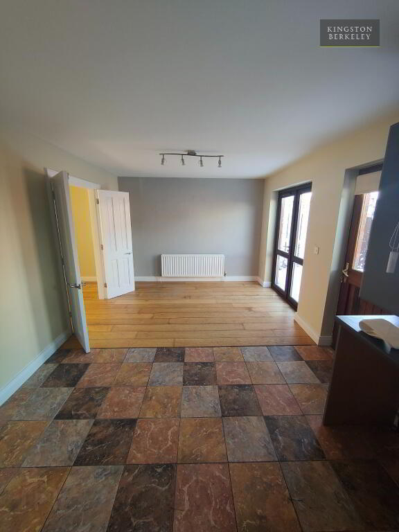 2 Barnfield Cottages 3 of 13