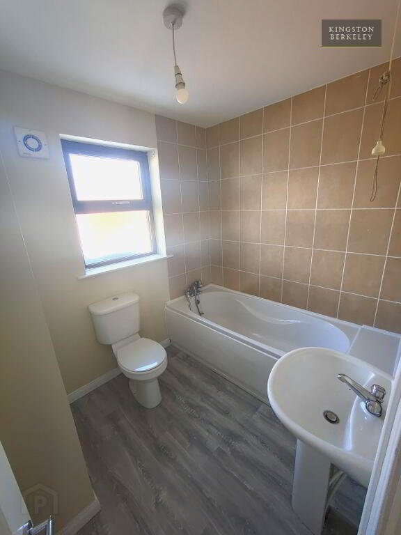 2 Barnfield Cottages 9 of 13