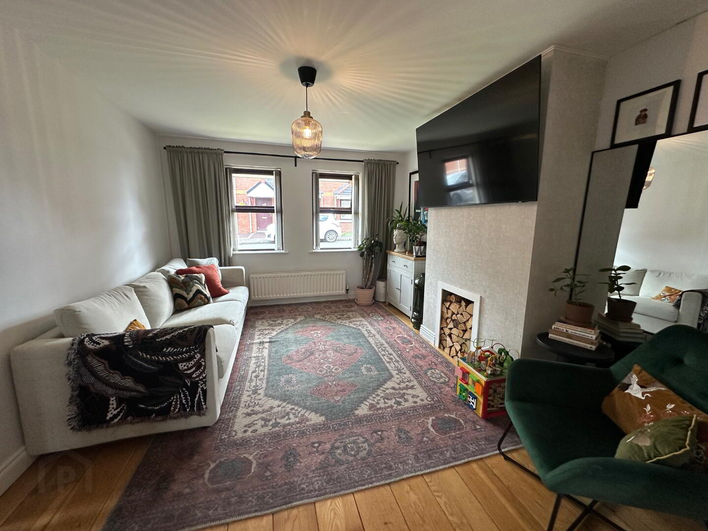 2 Barnfield Cottages 4 of 20