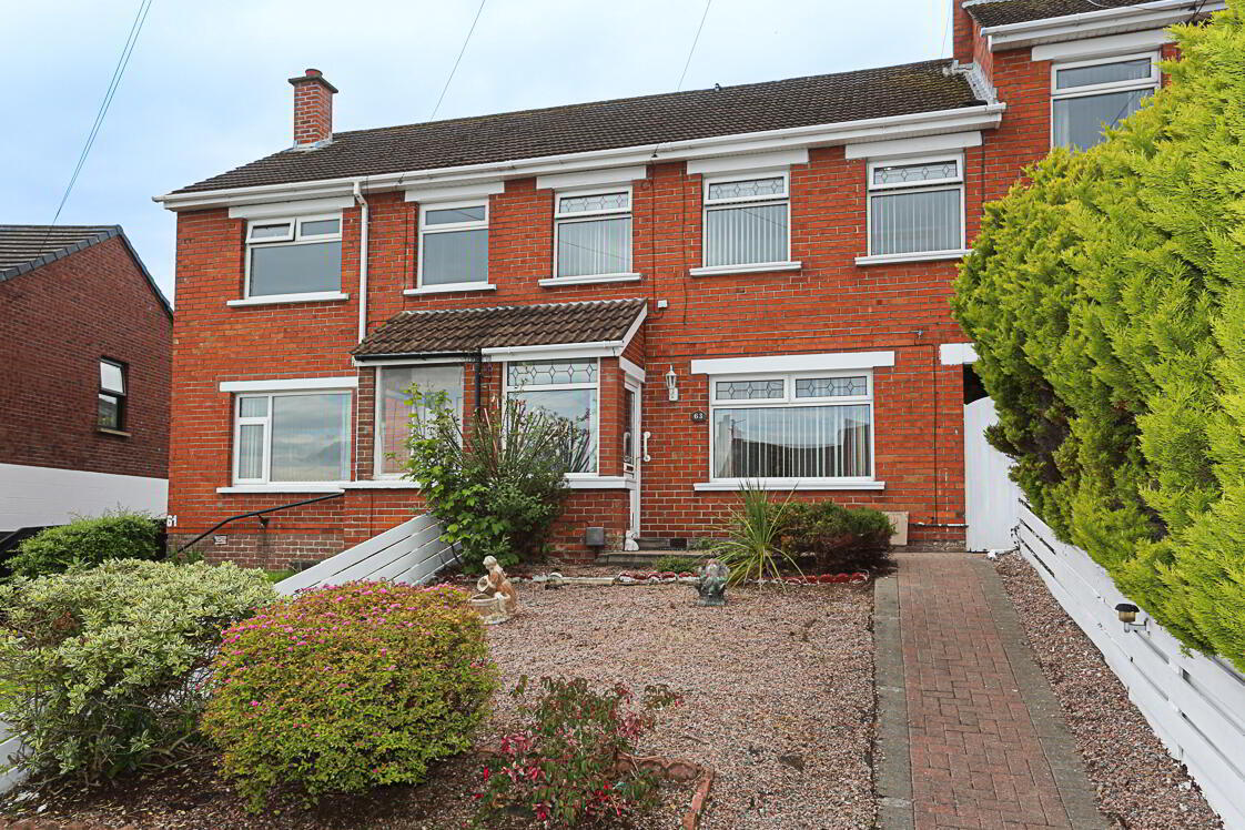 63 Silverstream Crescent 1 of 22