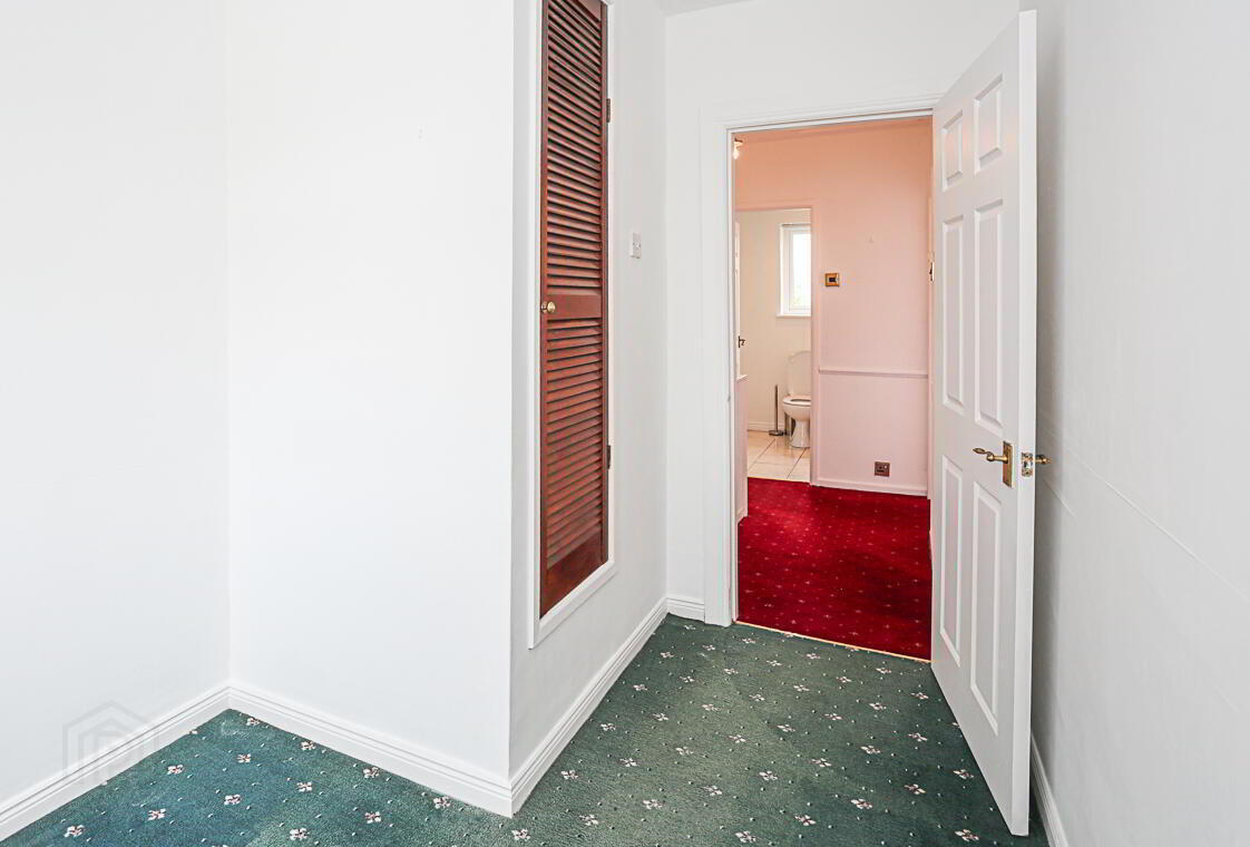 63 Silverstream Crescent 16 of 22