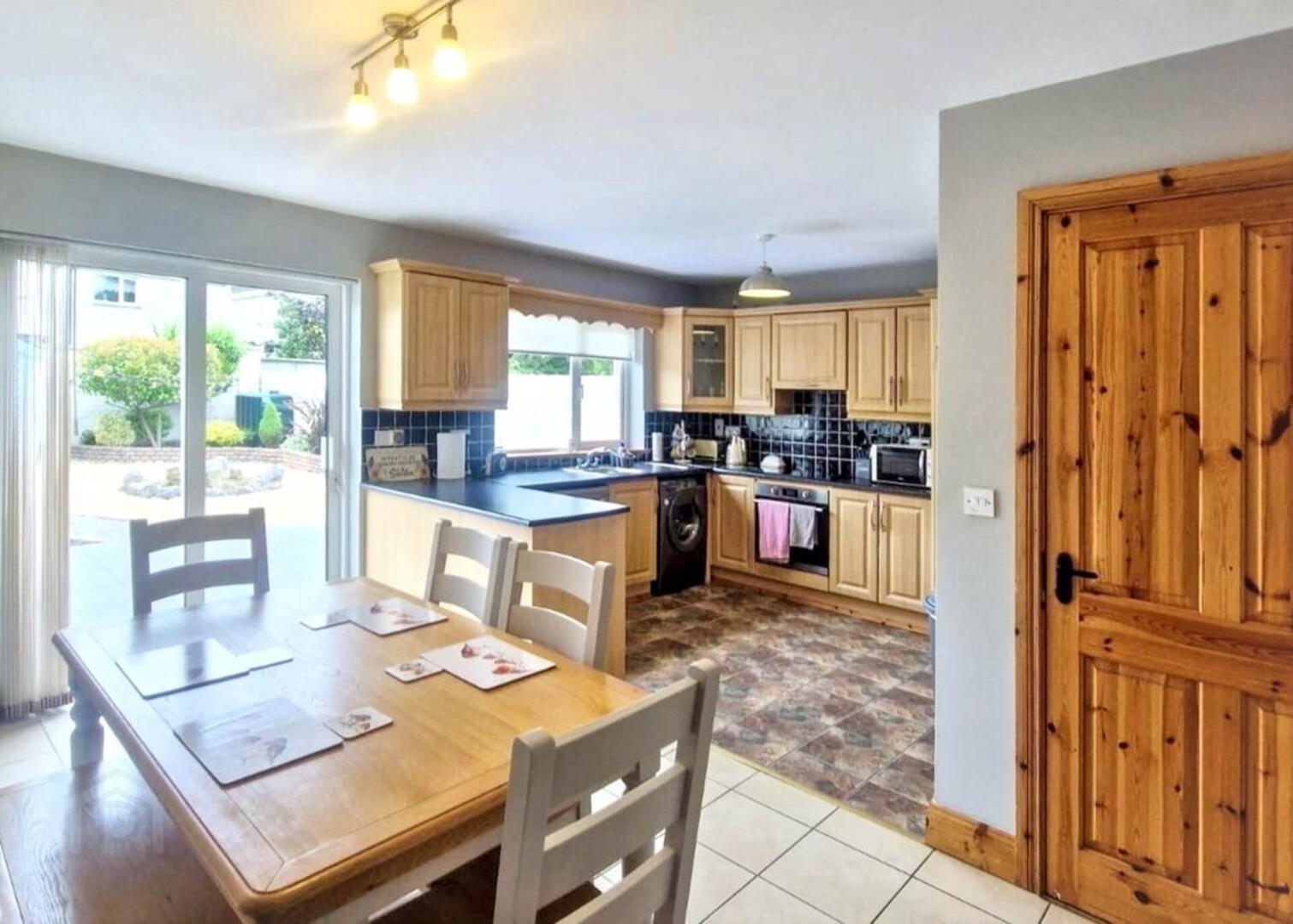 property description image