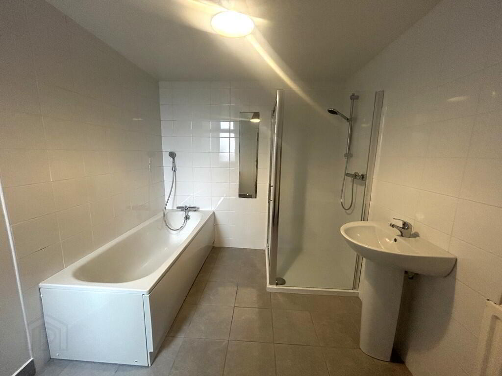 30 Dunraven Crescent 8 of 10