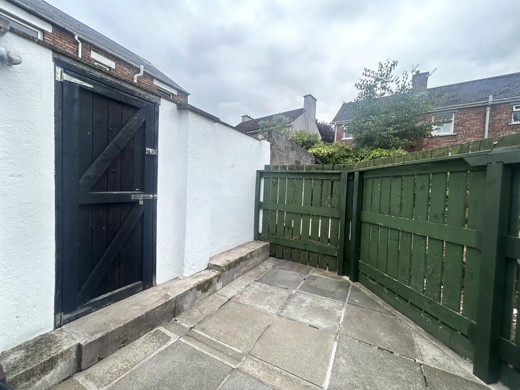 30 Dunraven Crescent 10 of 10