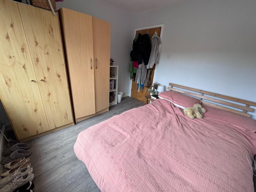 Apt 5c, Stranmillis Court 9 of 10