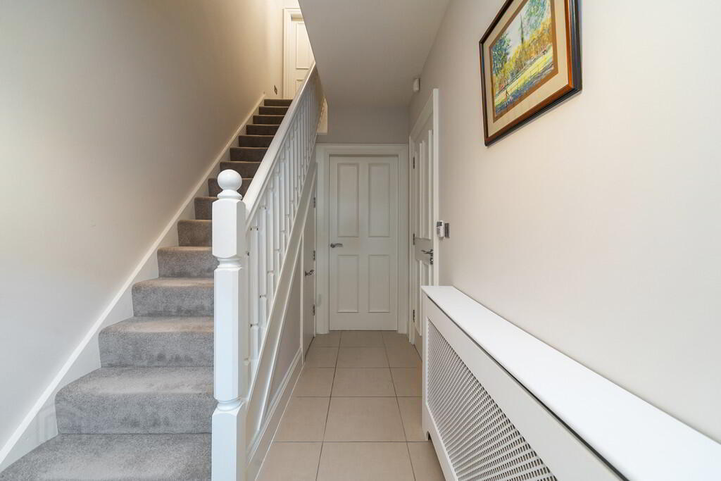 6 Bracken Hill Avenue 4 of 30