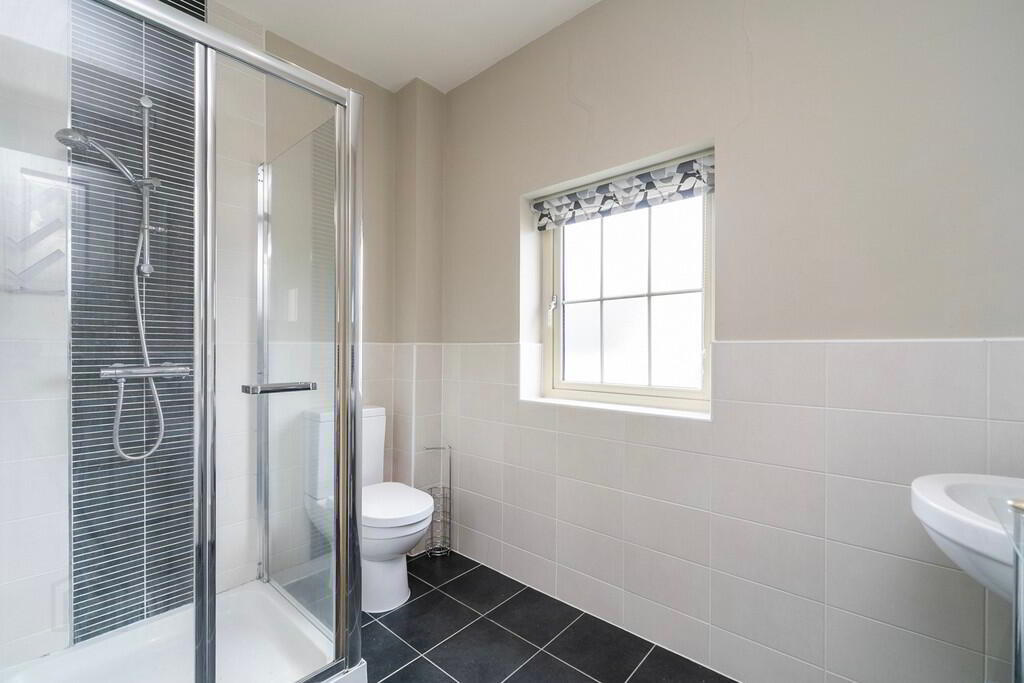6 Bracken Hill Avenue 20 of 30
