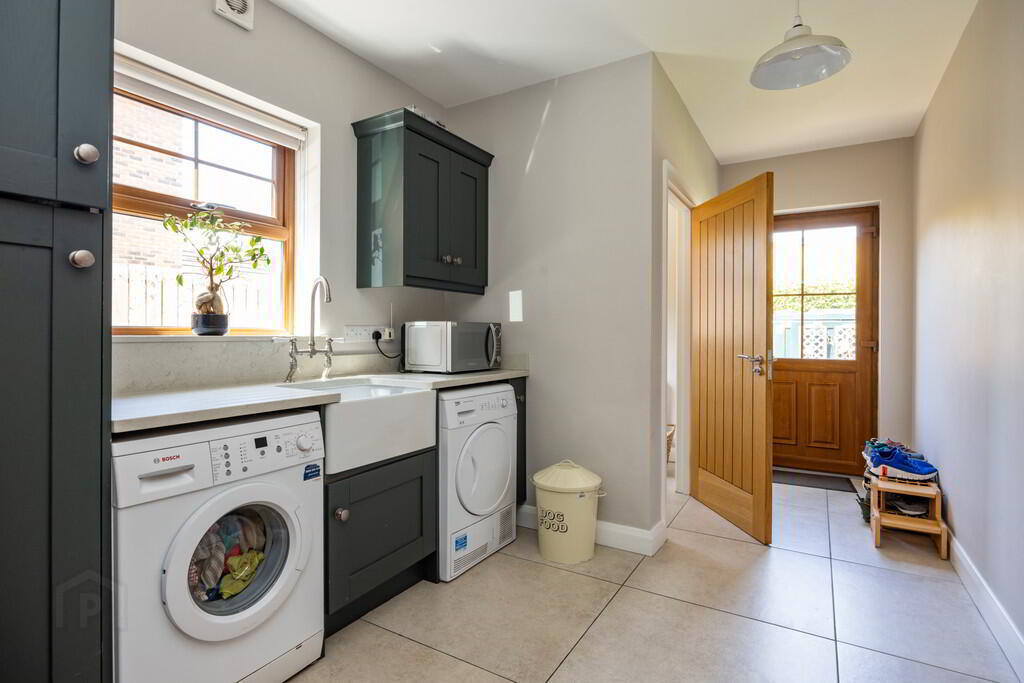 3 Thorndale View 14 of 42